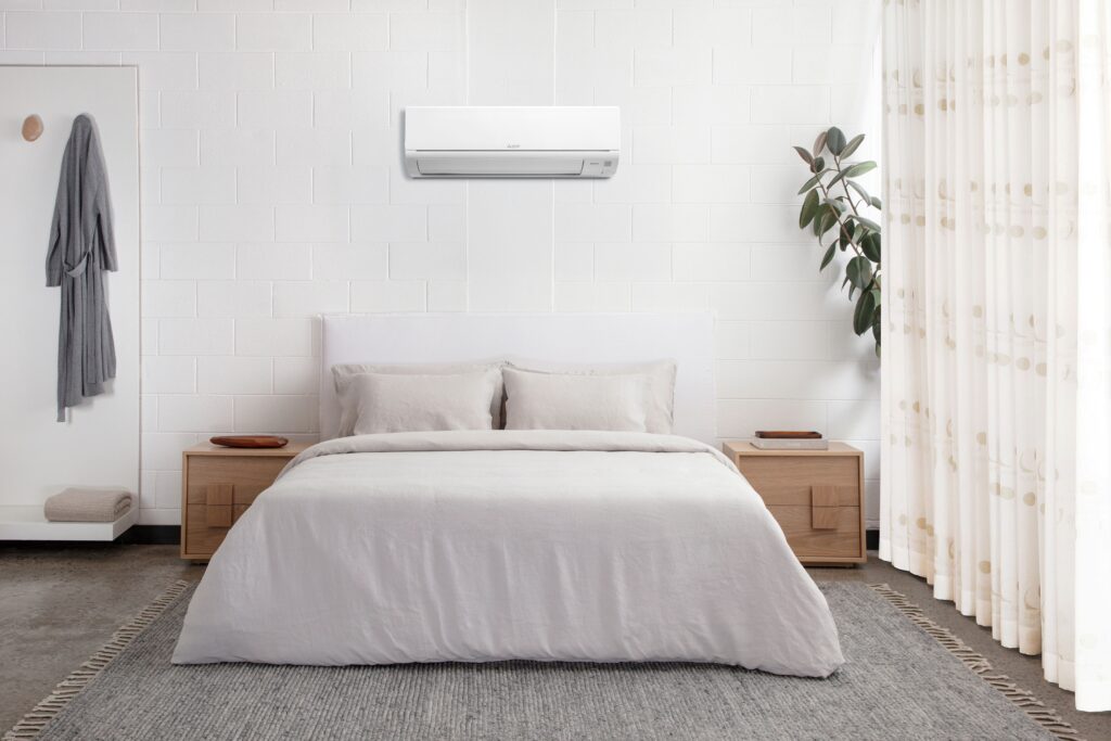 Gs25 heatpump in bedroom
